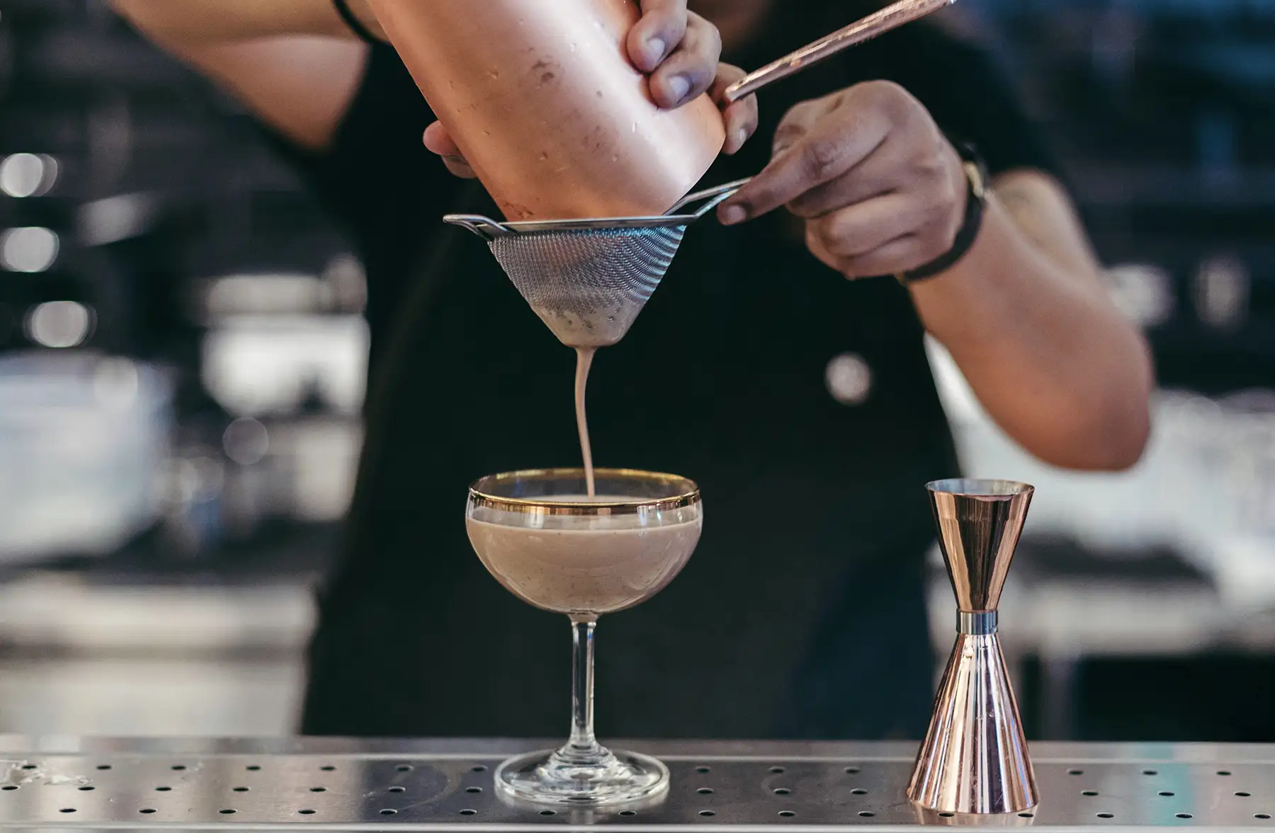 Bartender Making Drinks become a bartender in california